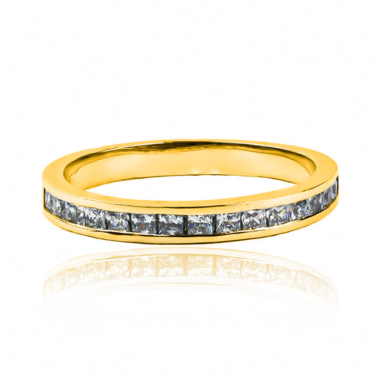 Anillo line princess blanco de Joyería Caracas. Confeccionado en oro 18k, este anillo ofrece una garantía para toda la vida.