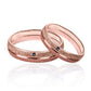 Argollas de matrimonio Mate Bicolor Zafiro, fabricadas en oro 18k por Joyería Caracas, cada una cuenta con el certificado de calidad y garantía para toda la vida.