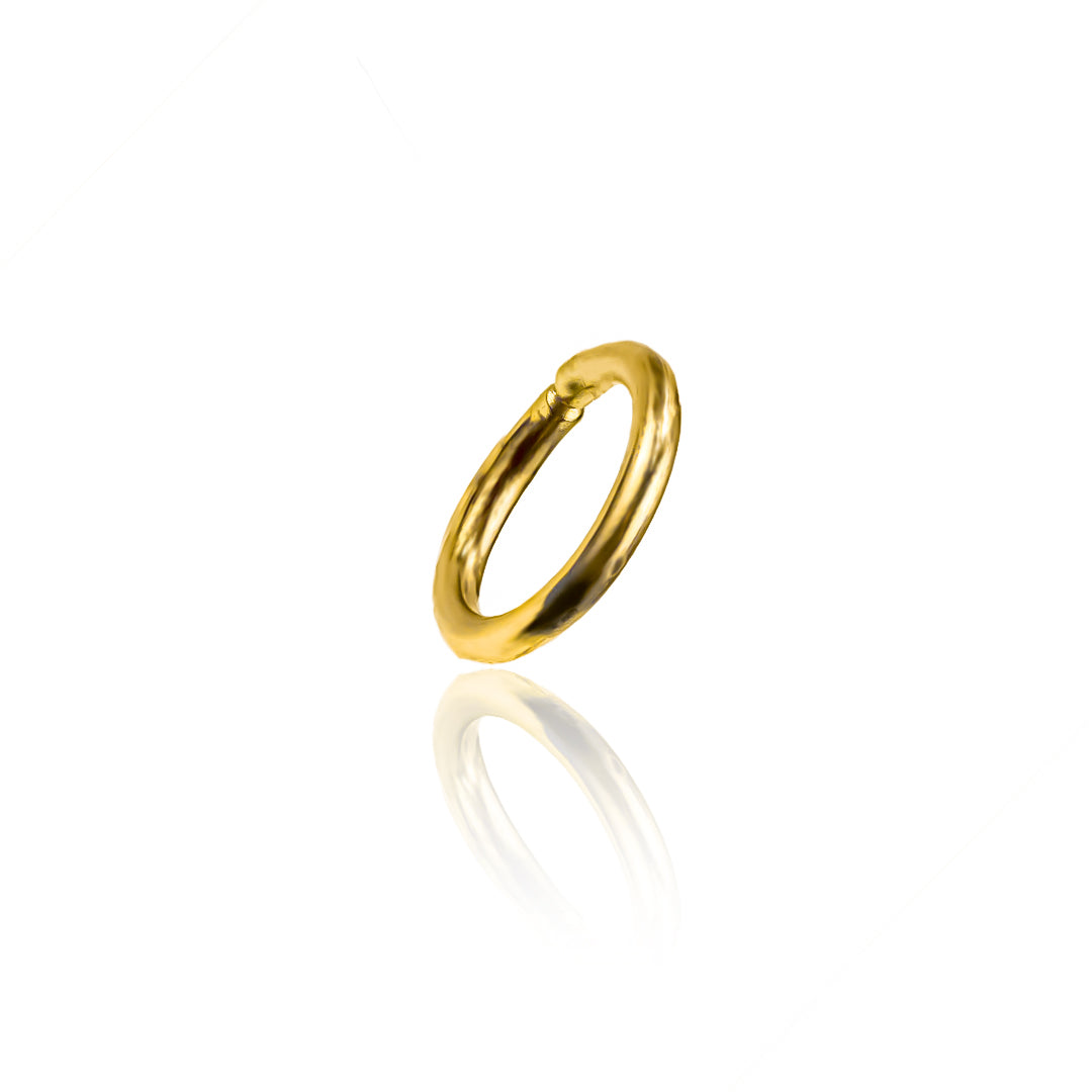 Piercing Aro, fabricado en oro 18K por Joyería Caracas, cuenta con certificado de calidad y garantía de por vida.