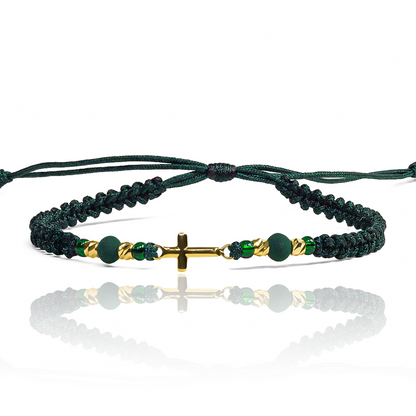 Pulsera Cruz M + Esferas #3 x4 elaborada en oro 18k por Joyería Caracas y presenta detalles en hilo coreano, cuenta con garantía de por vida.