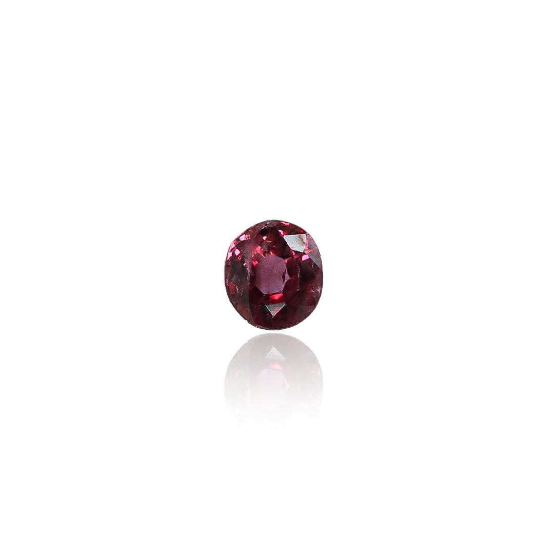 Rubí Oval 012