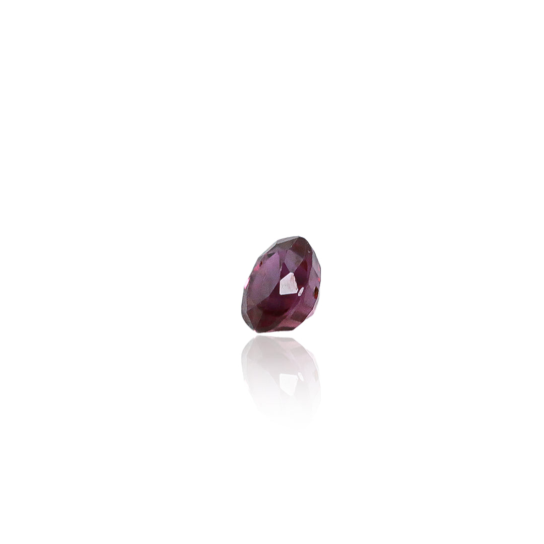 Rubí Oval 012