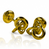Disfruta de la elegancia y exclusividad de Topitos Espiral x 3 M JT, una joya de oro 18K de Joyería Caracas. Con garantía para toda la vida, esta pieza te acompañará en todos tus momentos especiales. Haz que tu estilo brille con esta joya única y duradera.