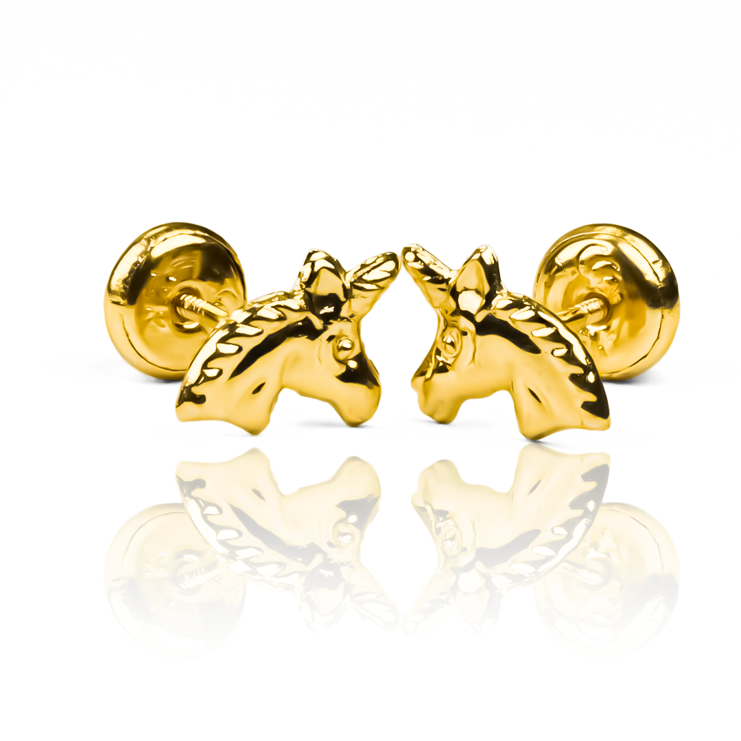 Los Topitos Unicornio S son la joya perfecta para añadir un toque de elegancia y exclusividad a tu look. Hechos de oro 18K por los expertos en joyería de Caracas, estos topitos son la opción ideal para llevar contigo siempre gracias a su garantía de por vida. Una inversión en tu estilo que nunca pasarás desapercibida.