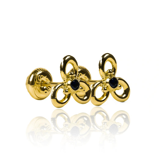 Topitos Triada elaborados en oro 18K por Joyería Caracas. Cuentan con certificado de calidad y garantía para toda la vida.