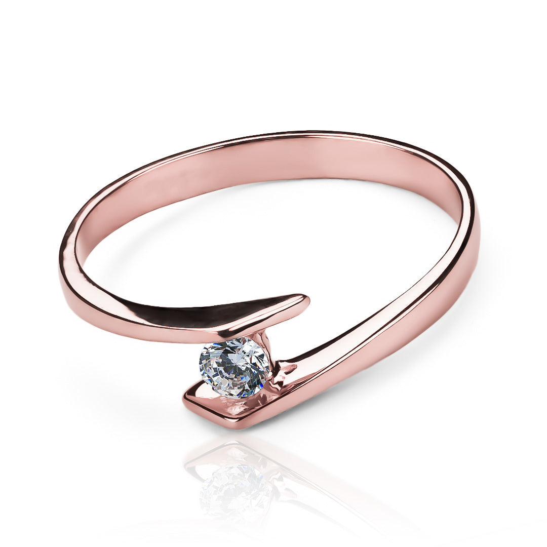 Anillo de compromiso brenda, diseñado por Joyería Caracas en oro 18k de la más alta calidad, cuenta con un certificado de garantía que asegura su valor y durabilidad.