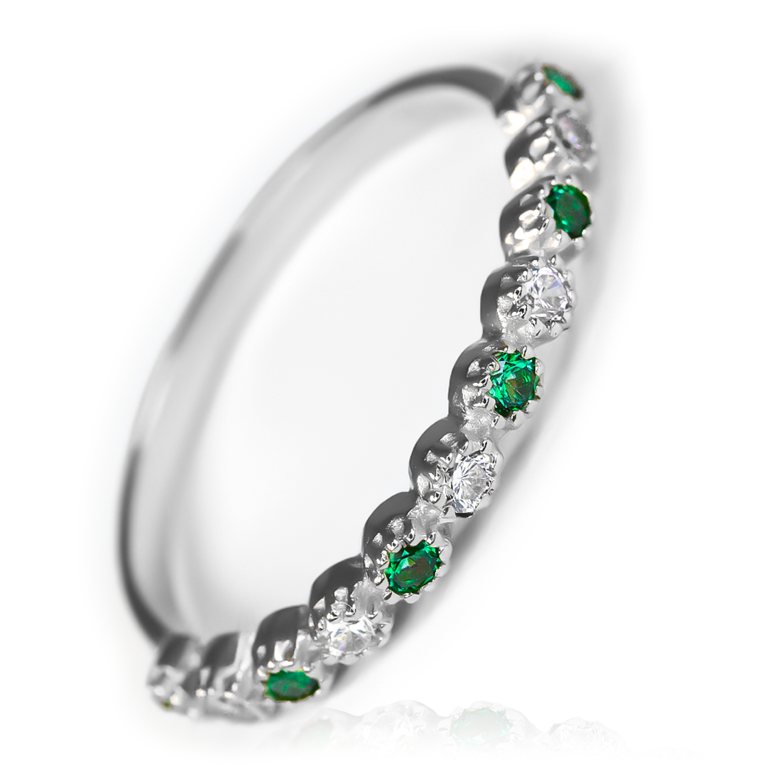 Anillo Caterpillar Cristal Ring JC Green de Joyería Caracas. Fabricado en Oro 18k, con garantía de por vida.