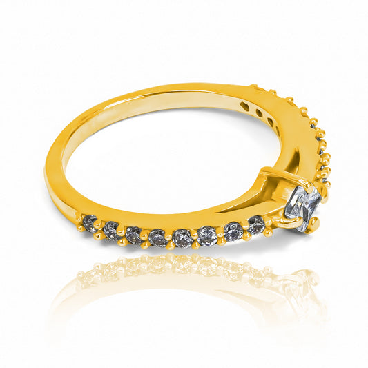 Anillo de compromiso class selection. Hecho con oro 18k y certificado de calidad, este joya de Joyería Caracas es una promesa de por vida. 