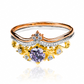 Anillo Corona Inglesa, fabricado en oro 18k por Joyería Caracas, cuenta con certificado de calidad y garantía de por vida.