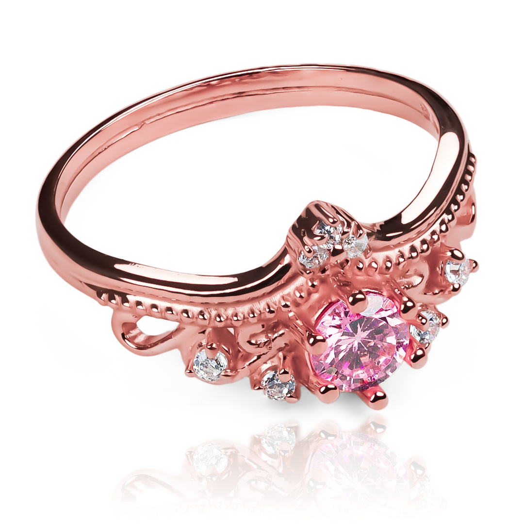 Anillo Corona Inglesa, fabricado en oro 18k por Joyería Caracas, cuenta con certificado de calidad y garantía de por vida.