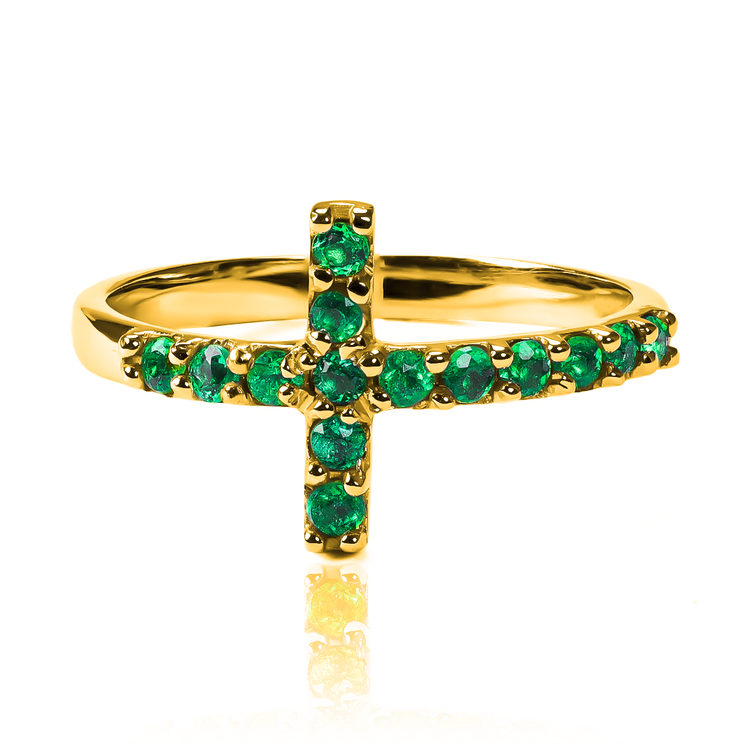 Anillo cruz cristal L verde de Joyería Caracas. Confeccionado en oro 18k y con garantía para toda la vida.