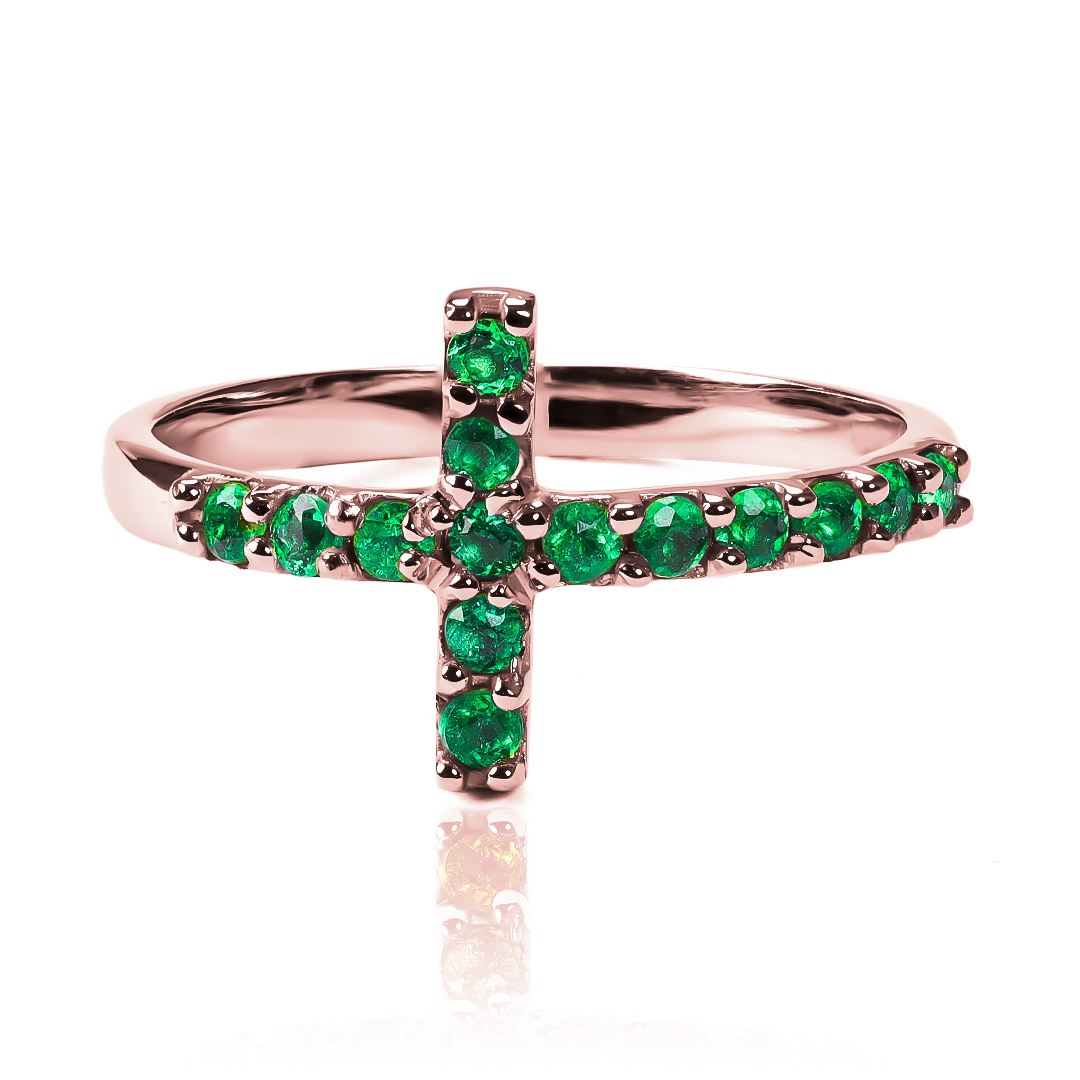 Anillo cruz cristal L verde de Joyería Caracas. Confeccionado en oro 18k y con garantía para toda la vida.