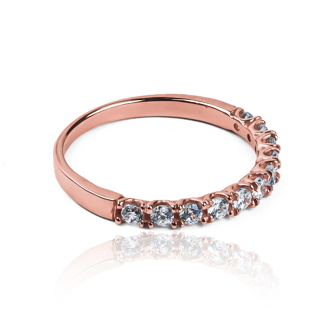Nuestra Joyería Caracas con el Anillo crystals. Hecho con oro 18k, este anillo es una verdadera obra de arte. Con garantía para toda la vida.