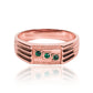 Anillo diagonal emerald de Joyería Caracas. Con su diseño único, realizado en oro 18k, y la garantía de por vida que ofrece.