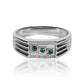 Anillo diagonal emerald de Joyería Caracas. Con su diseño único, realizado en oro 18k, y la garantía de por vida que ofrece.