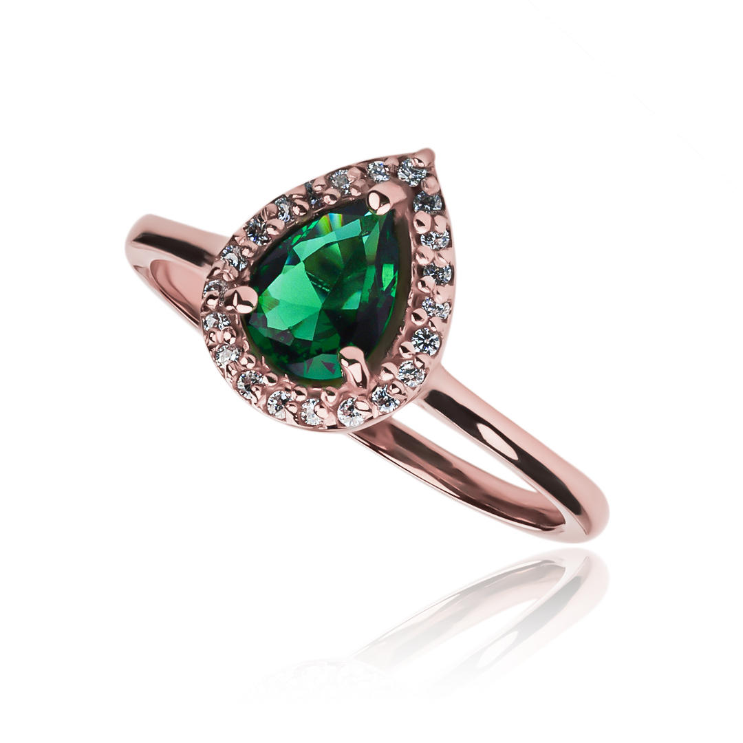 Anillo drop de oro 18k de Joyería Caracas. Su diseño elegante y exclusivo realzará cualquier atuendo, y con nuestra garantía para toda la vida.