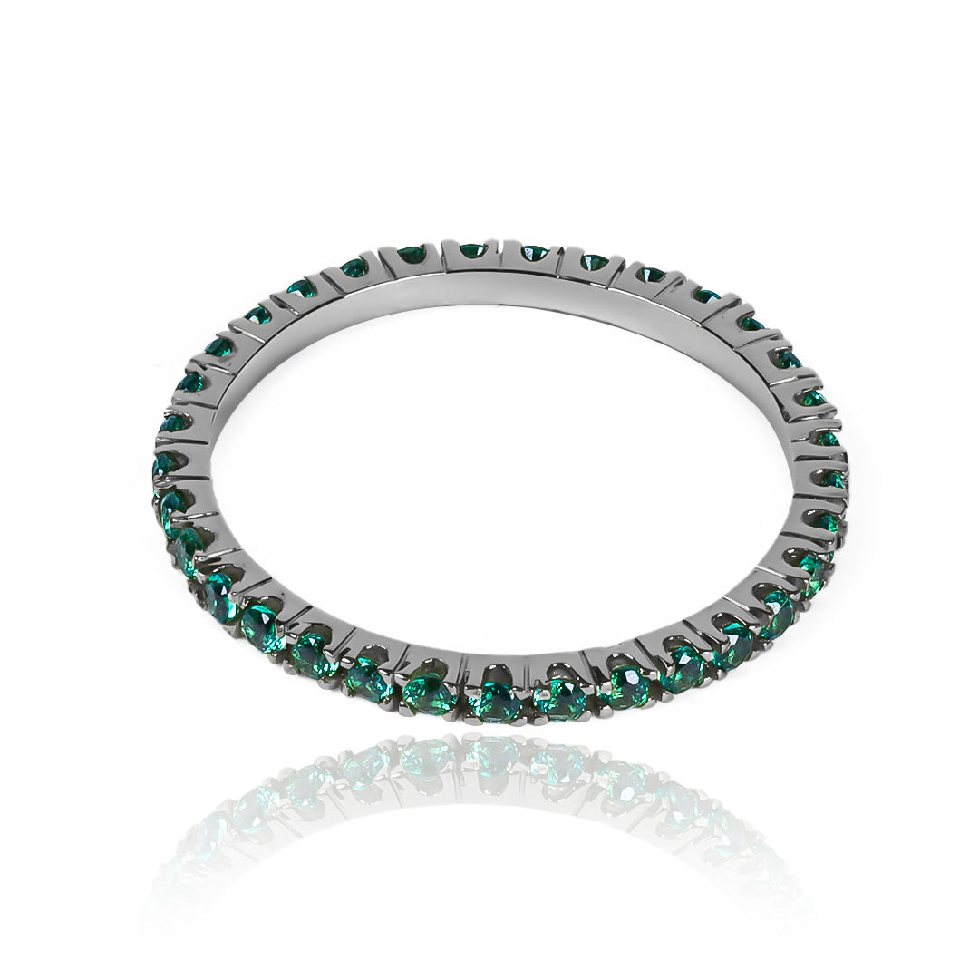 Anillo endless green 1.75 hecho con oro 18k de alta calidad de Joyería Caracas. Garantizado para toda la vida.