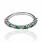 Anillo de fiesta de esmeraldas y diamantes. Hecho con Joyería Caracas y oro 18k de la más alta calidad, este impresionante anillo es una garantía para toda la vida.
