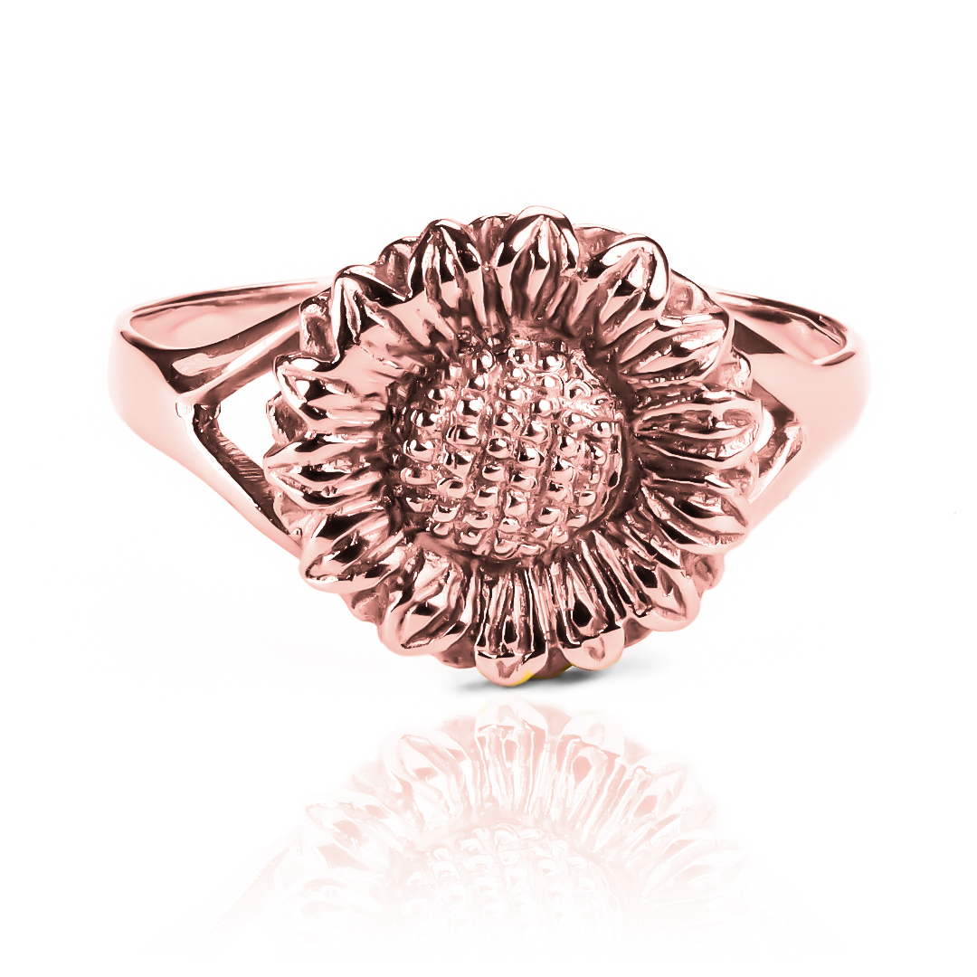 Anillo Girasol. Diseñado en Joyería Caracas con oro 18k, su resplandor y calidad son garantizados para toda la vida.