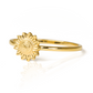 Anillo girasol S de Joyería Caracas está hecho de oro 18k. Además, cuenta con garantía de por vida.