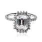 Anillo de compromiso Lady Square es un símbolo de amor. Hecho con oro de 18k y certificado de calidad de Joyería Caracas. Con garantía para toda la vida.
