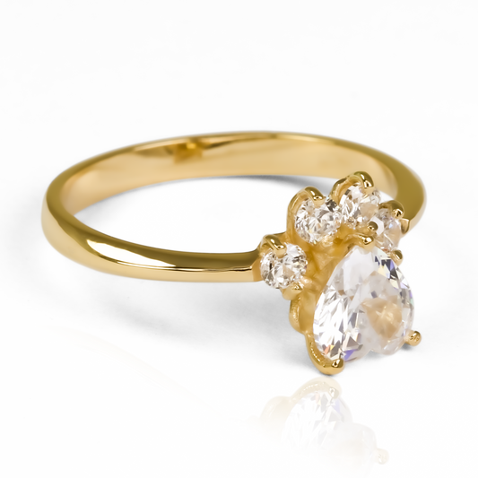 Anillo patica de cachorro de Joyería Caracas. Fabricado con oro 18k de la más alta calidad, viene con una garantía para toda la vida. 