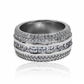 Anillo princess de Joyería Caracas está elaborado en oro 18k, brindando una exclusiva y duradera garantía para toda la vida. 