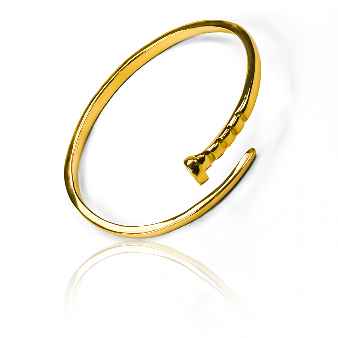Anillo puntilla es una obra de Joyería Caracas única en su tipo. Hecho de oro 18k, es una verdadera elegancia que durará toda la vida. Con garantía incluida.
