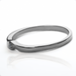 Anillo simple vi. Hecho con Joyería Caracas y oro 18k de la más alta calidad, este anillo no solo es un accesorio, es una garantía para toda la vida.
