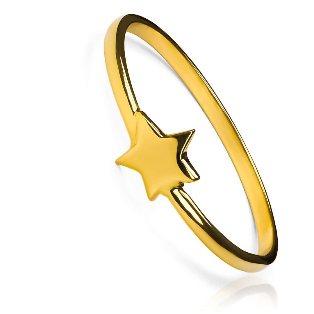 Anillo Small Star Ring, fabricado en oro 18k por Joyería Caracas, cuenta con certificado de calidad y garantía de por vida.