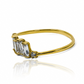 Anillo symmetry de Joyería Caracas. Hecho de oro 18k y con garantía para toda la vida, este accesorio es una inversión en lujo duradero.
