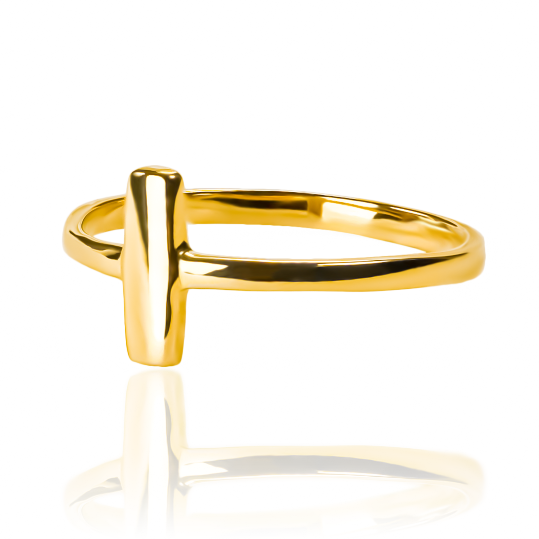 Anillo T-flat de Joyería Caracas es una verdadera obra de arte en oro 18k con una garantía para toda la vida. 