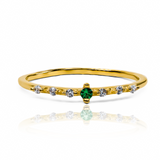 Anillo T Cristales JC. Hecho en Joyería Caracas con oro de 18k y con garantía de por vida.
