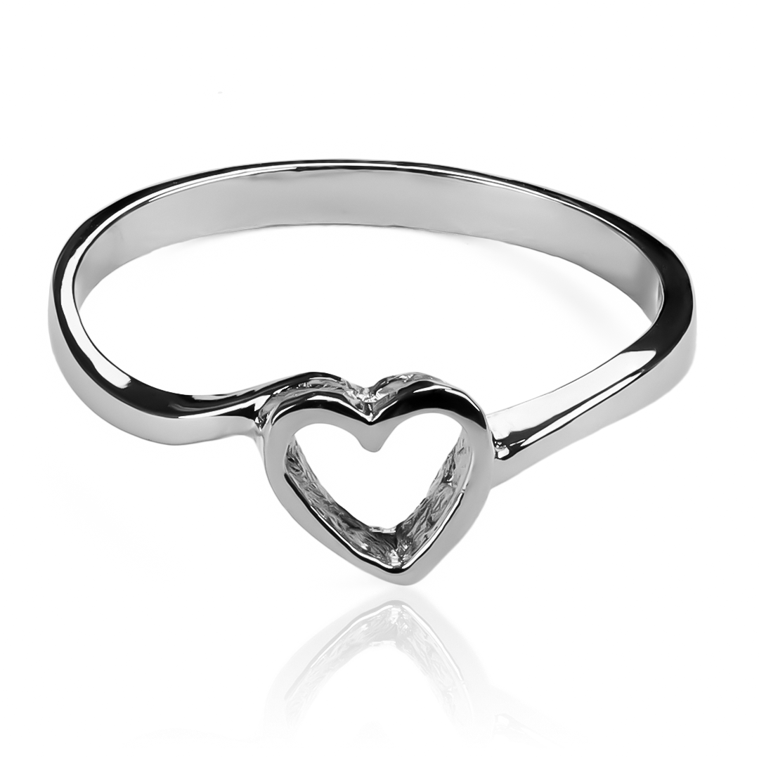 Anillo Translucent Heart, fabricado en oro 18K por Joyería Caracas, cuenta con certificado de calidad y garantía de por vida.