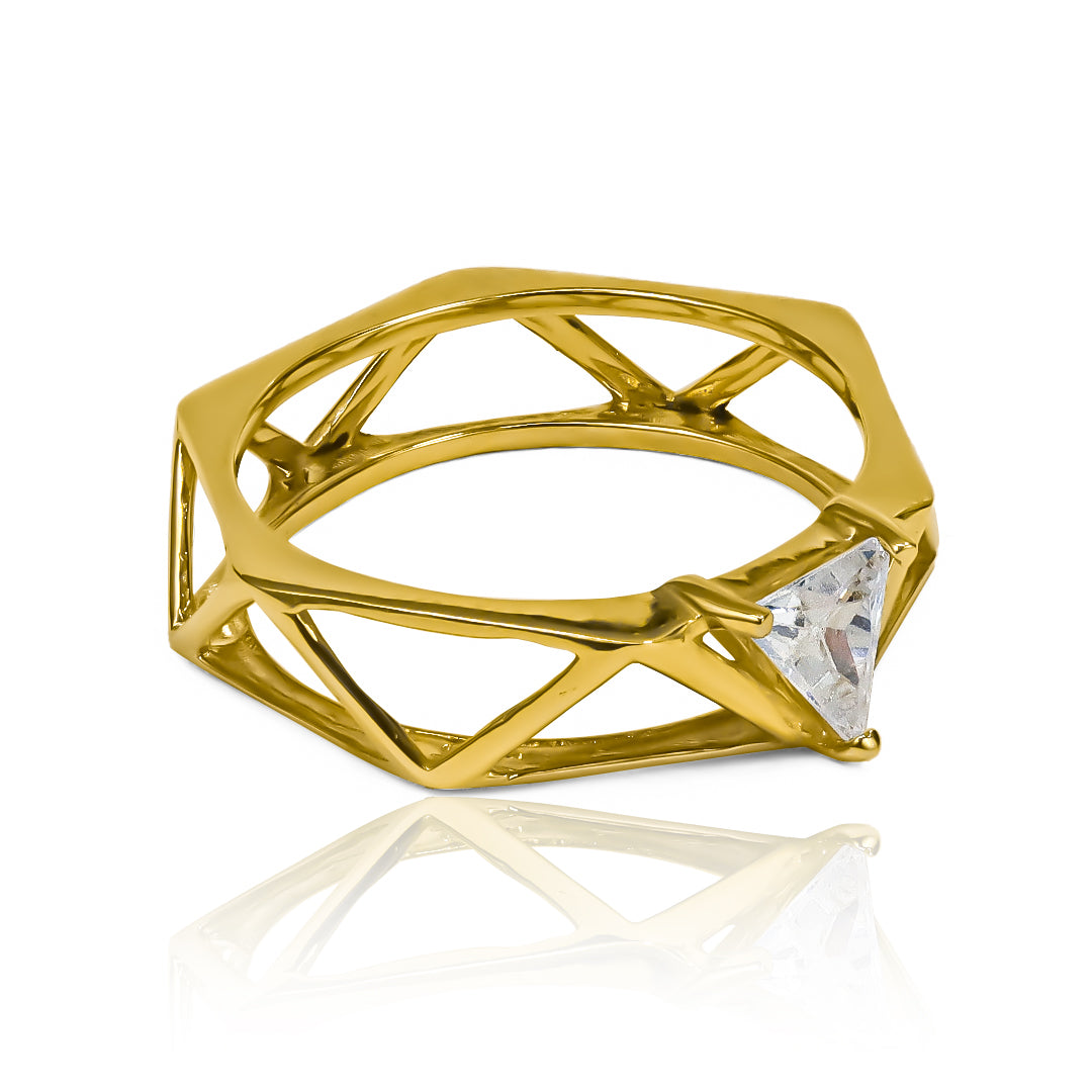 Anillo media luna de Joyería Caracas es una elección elegante y exclusiva. Confeccionado en oro 18k de la más alta calidad, ofrece una garantía para toda la vida.