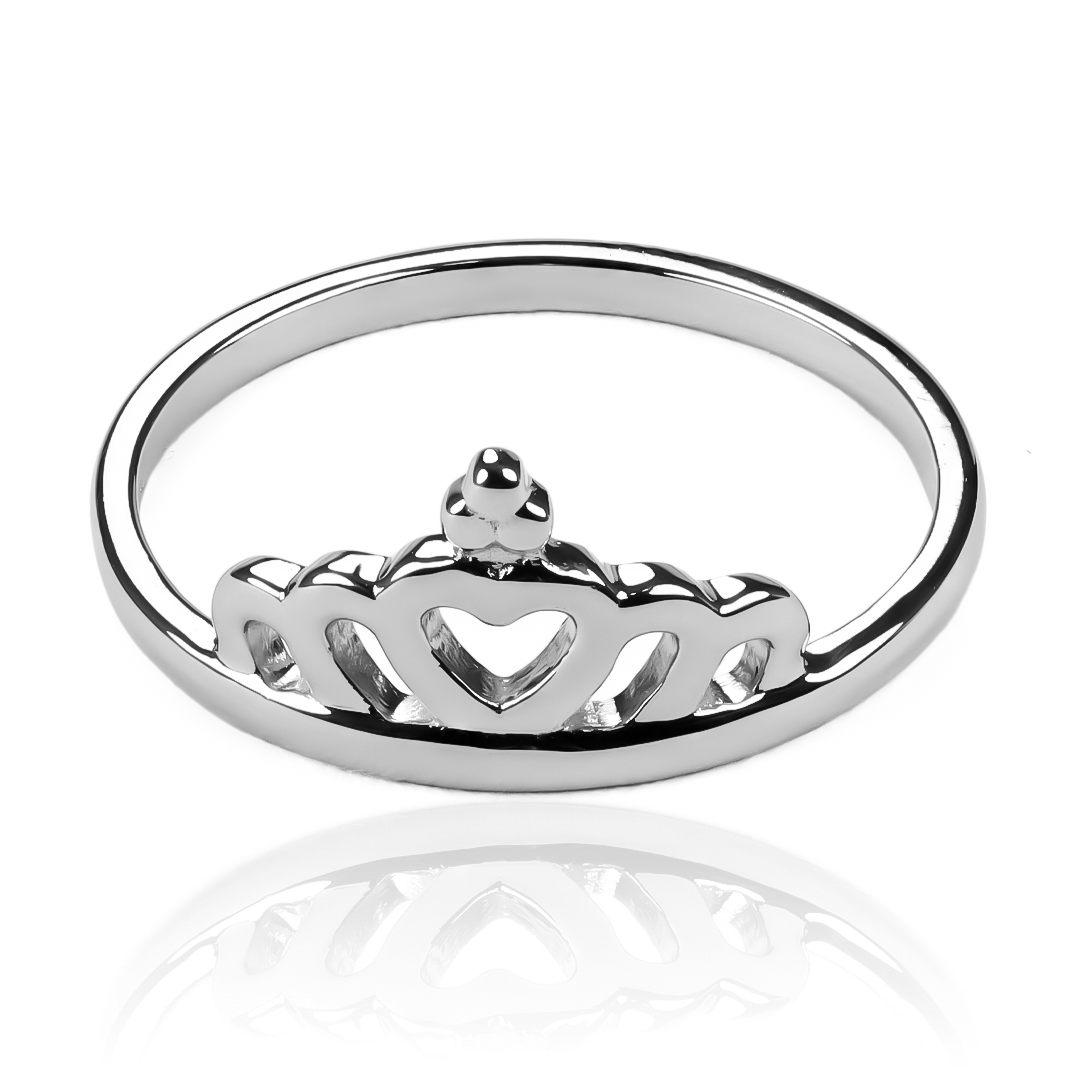 Anillo Corona BDC, fabricado en oro 18k por Joyería Caracas, cuenta con certificado de calidad y garantía de por vida.