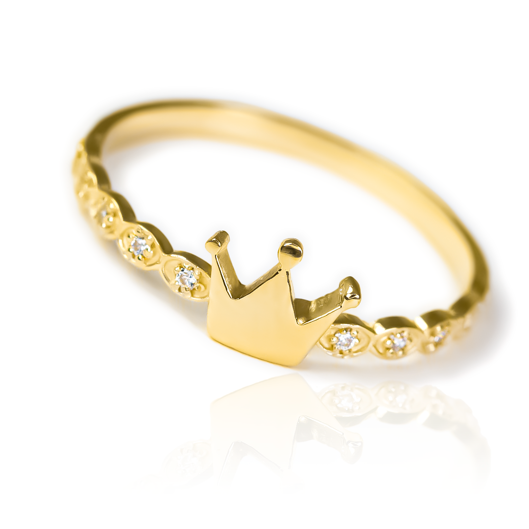 Anillo Corona Especial, elaborado en oro 18k por Joyería Caracas, cuenta con certificado de calidad y garantía de por vida.