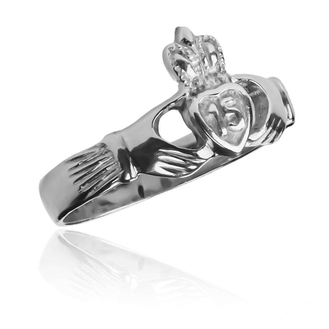 Anillo Hand15, fabricado en oro 18k por Joyería Caracas, cuenta con certificado de calidad y garantía de por vida.