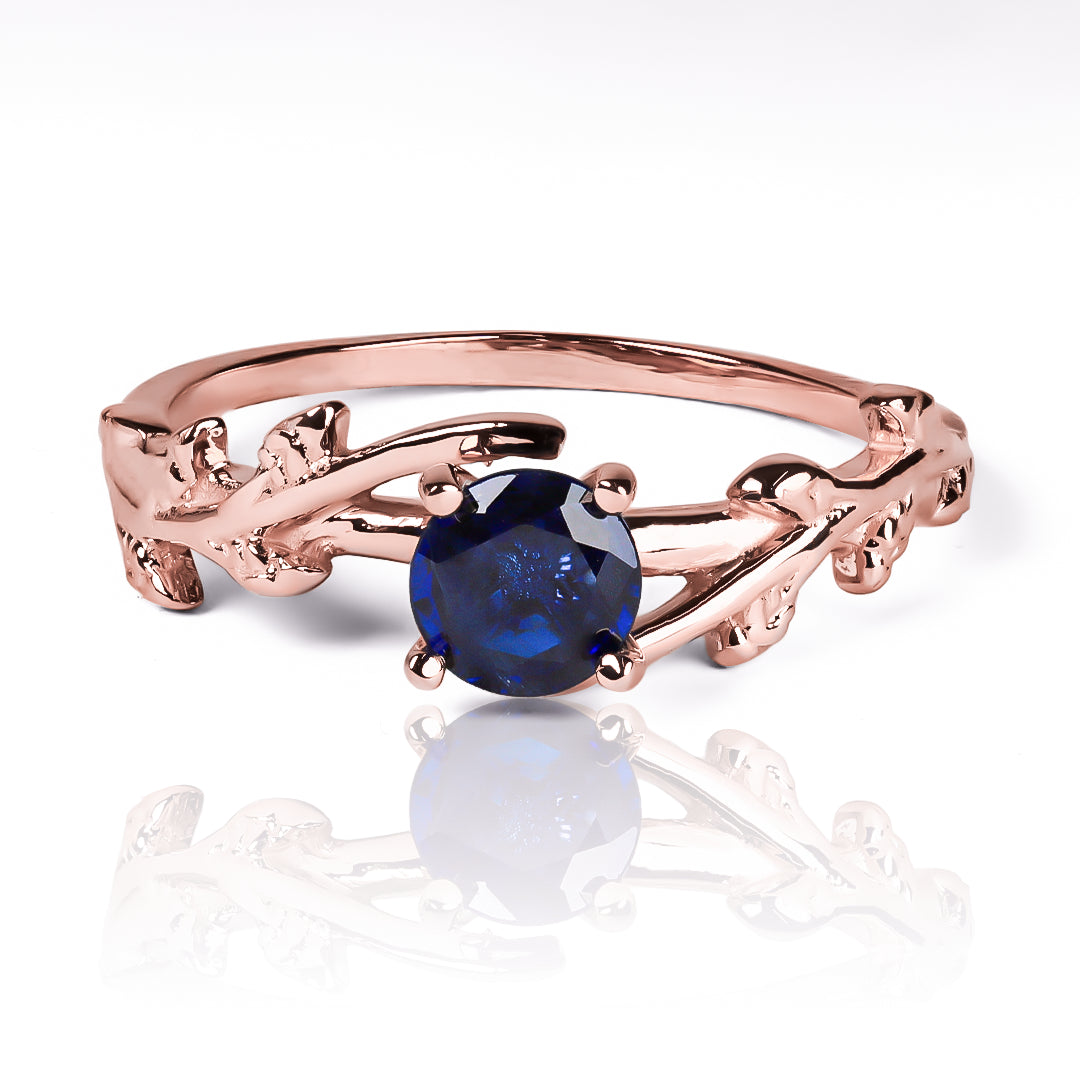 Anillo Midnight Zafiro natural Fabricado en Joyería Caracas, elaborado en oro de 18 quilates, certificado con el más alto estándar de calidad y respaldado por nuestra garantía de por vida.