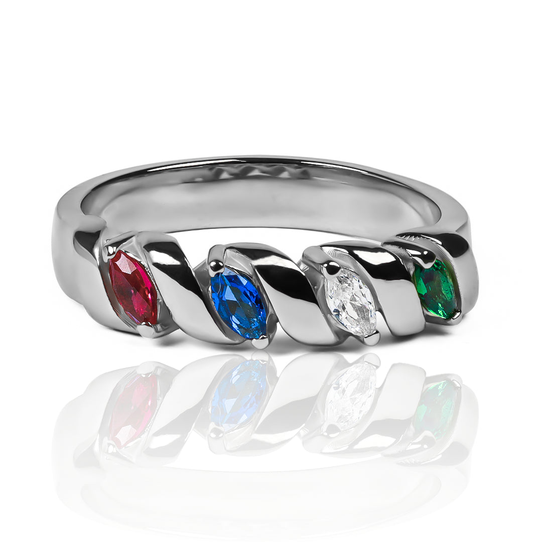 Anillo Aurora fabricado en oro de 18k por Joyería Caracas. Cuenta con un certificado de calidad y garantía de por vida.