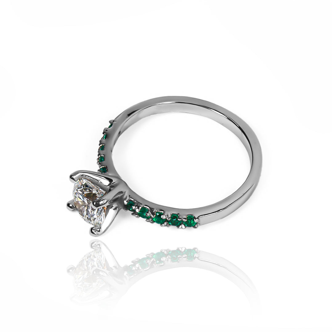 Anillo Quantum Radiant Lab Diamond - Emerald