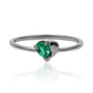Anillo Drop Heart Emerald en oro 18k por Joyería Caracas, cuenta con certificado de calidad y garantía de por vida.
