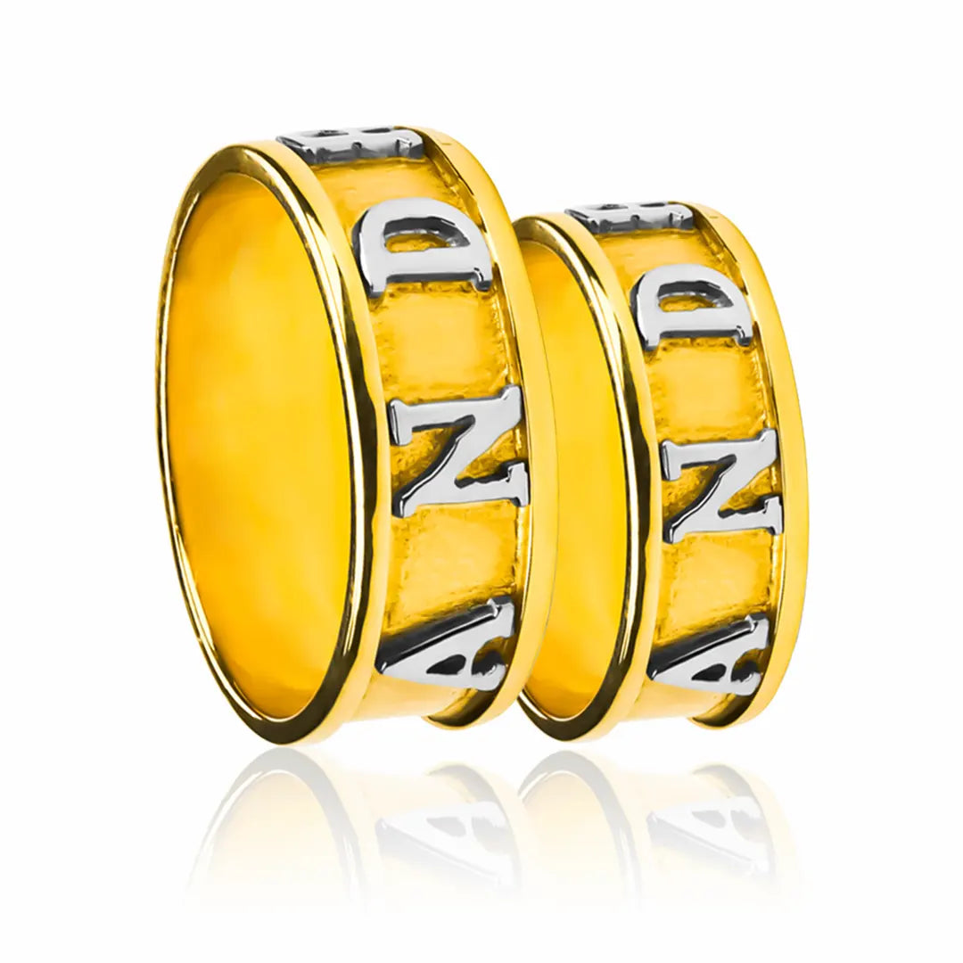 Argollas de matrimonio Nombres Personalizados, fabricadas en oro 18k por Joyería Caracas, cuenta con certificado de calidad y garantía para toda la vida.