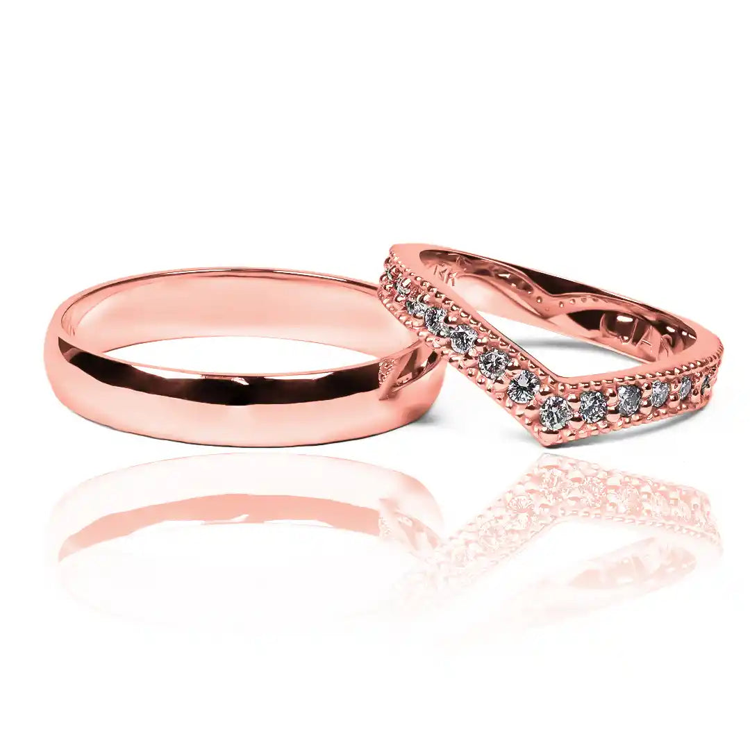 Argollas de matrimonio classic pointed, fabricados en 18k de Joyería Caracas. Cada anillo viene con un certificado de calidad y garantía de por vida.