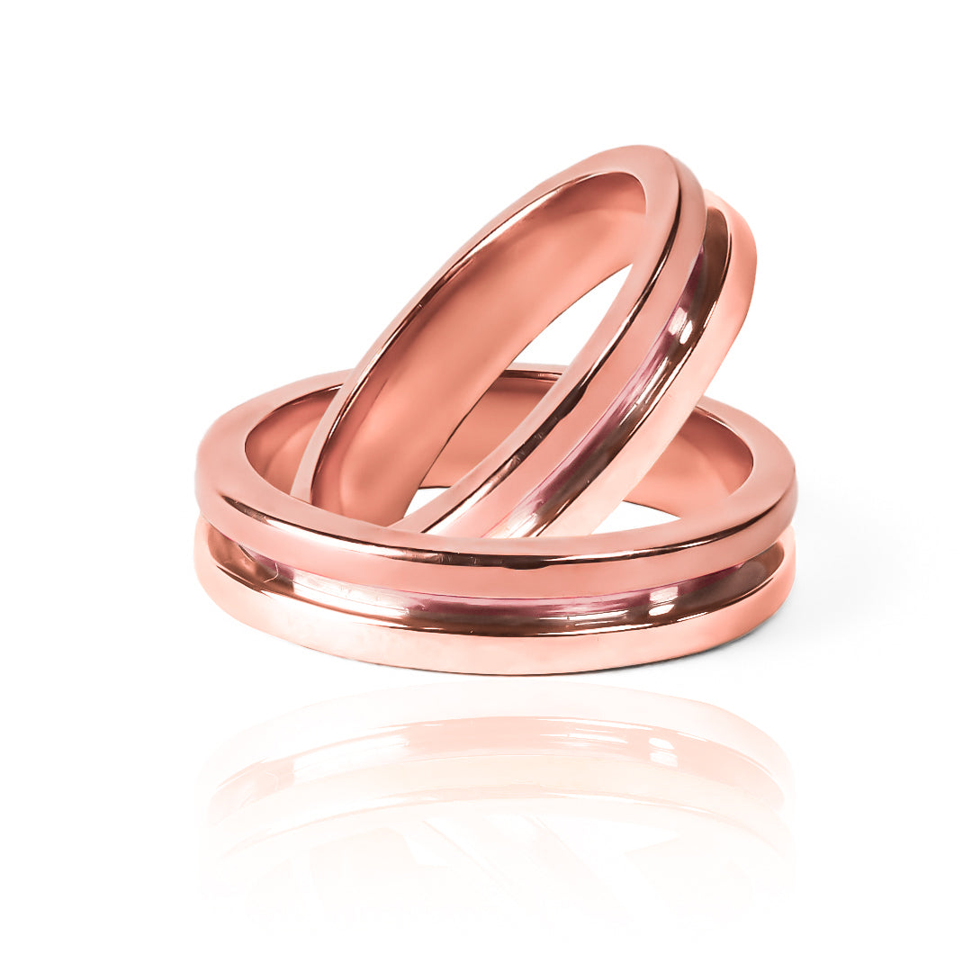 Argollas de matrimonio Canal 3 Oros, fabricadas en oro 18k de la más alta calidad de Joyería Caracas, vienen con certificado y garantía de por vida.