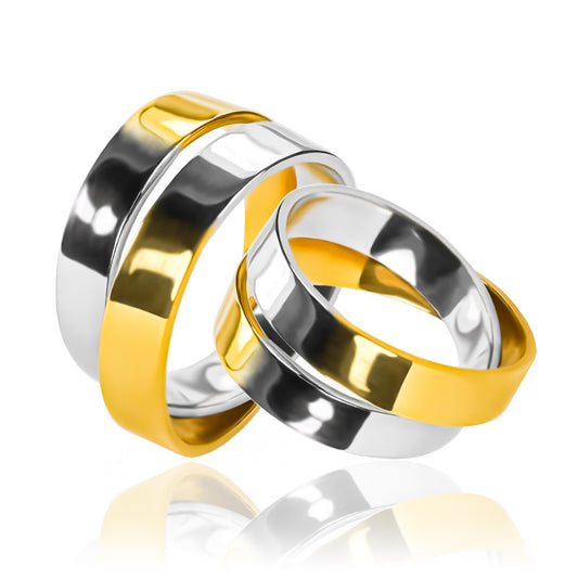 Argollas de matrimonio Amor Por Dos, fabricados en oro 18k de Joyería Caracas, cada argolla viene con un certificado de calidad y una garantía de por vida.