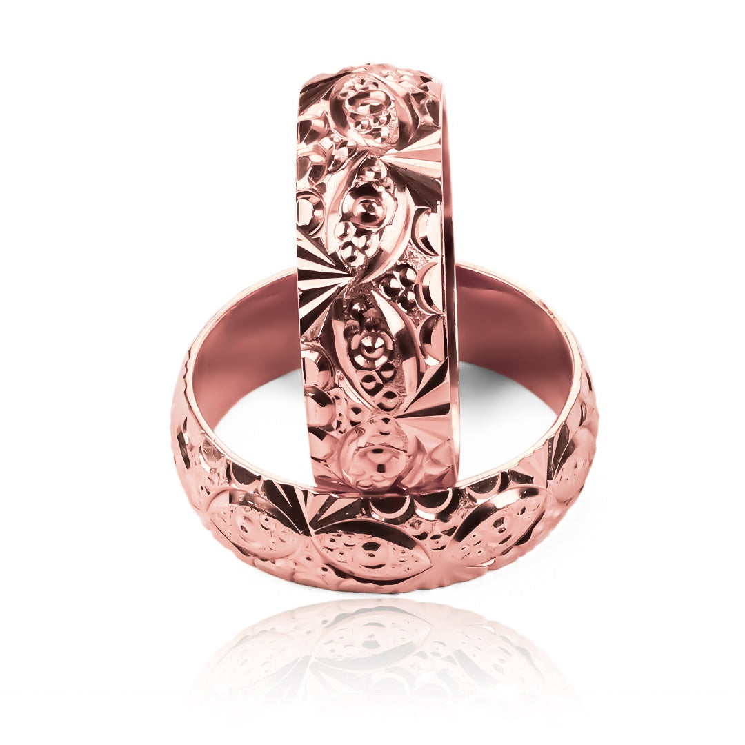 Argollas de matrimonio Antifaz, elaboradas en oro 18k, cuentan con un certificado de calidad y garantía de por vida.