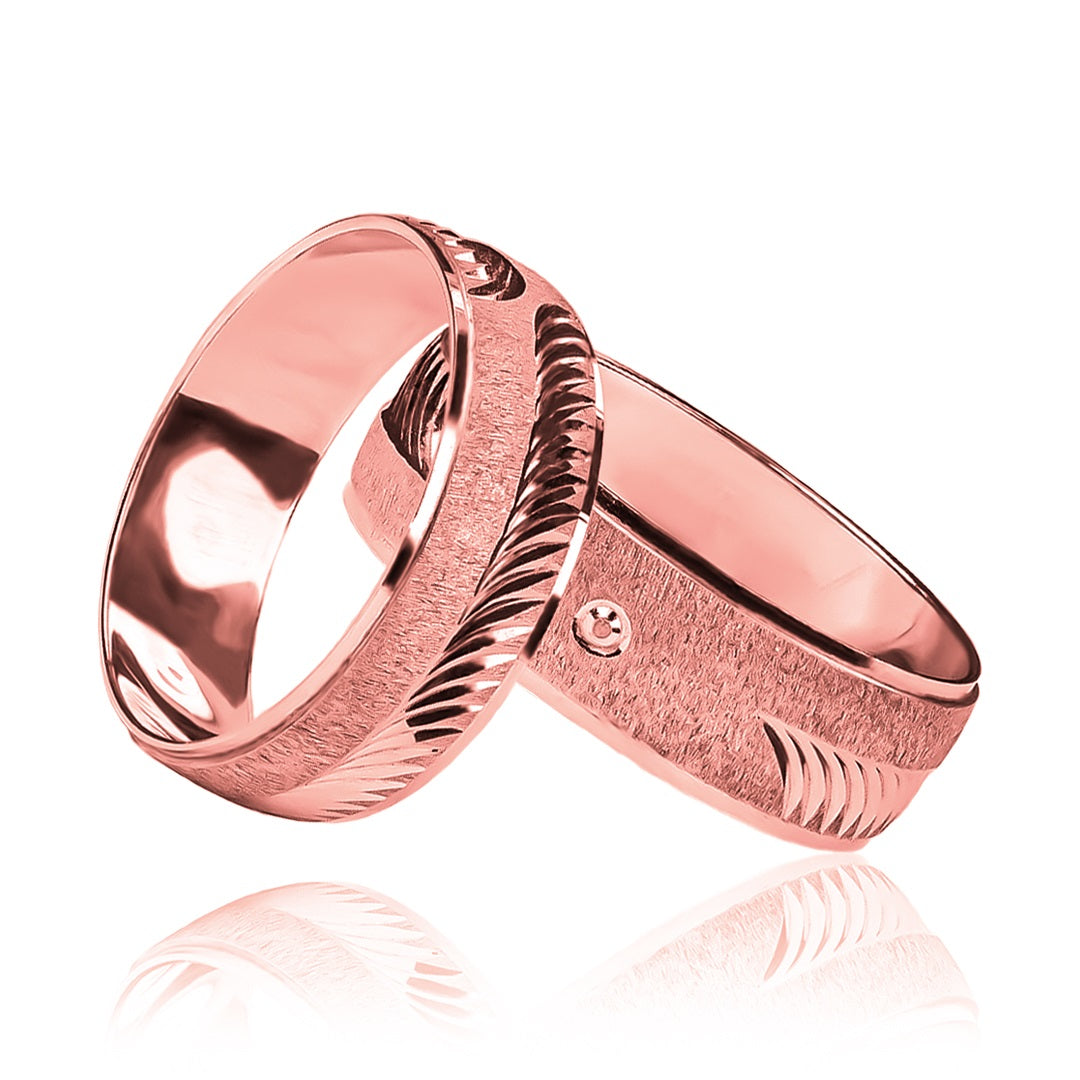 Argollas de matrimonio Blade, elaboradas en oro 18k por Joyería Caracas, cuentan con certificado de calidad y garantía de por vida.