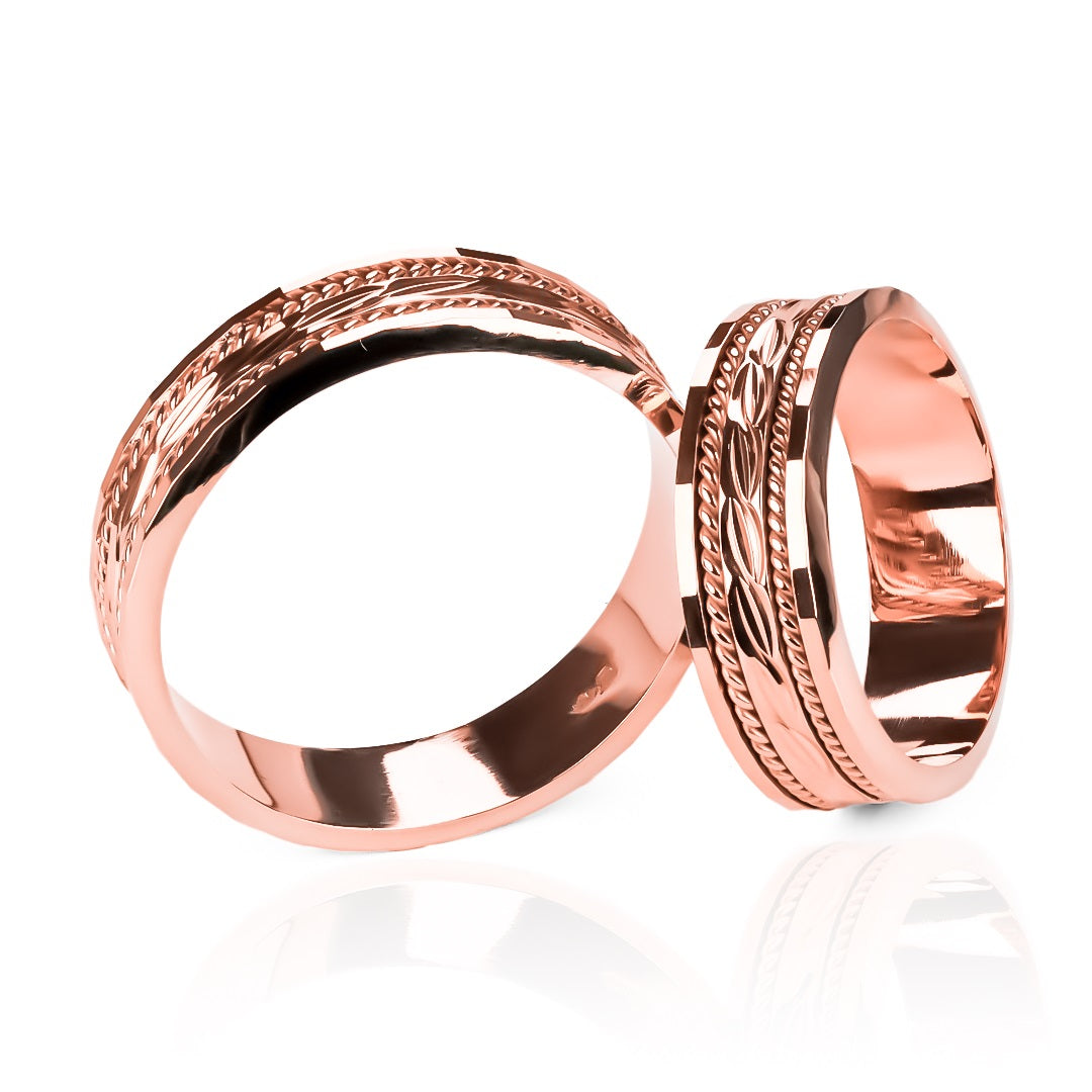 Argollas de matrimonio Campos Elíseos, fabricados en oro 18k de Joyería Caracas, cuentan con garantía para toda la vida.
