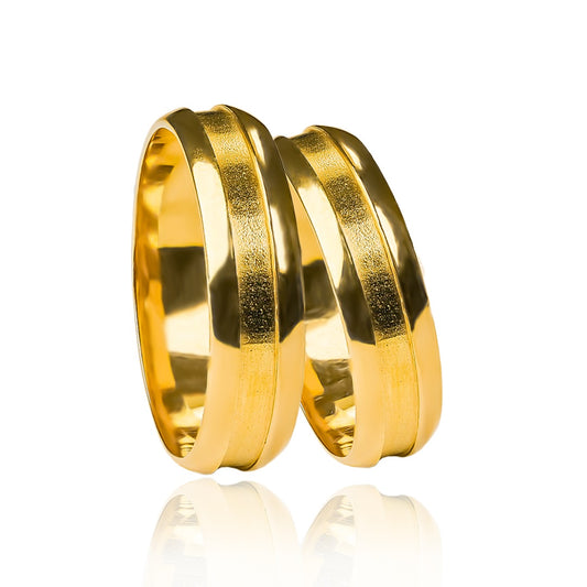 Argollas de matrimonio Canal Profundo, elaboradas en oro 18k por Joyería Caracas, vienen con un certificado de calidad y garantía de por vida.